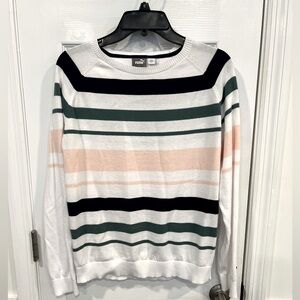 Puma women’s Sweater, size M
